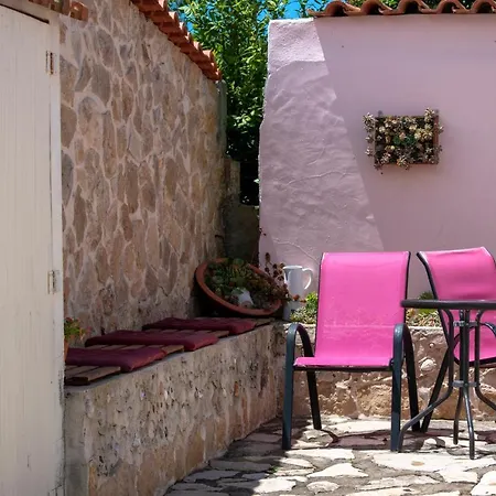Holiday home Refugio De Alma Em Flor Quinta Privada Com Piscina *