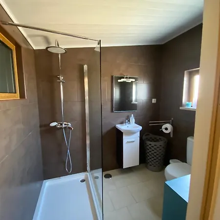 別荘 Refugio De Alma Em Flor Quinta Privada Com Piscina